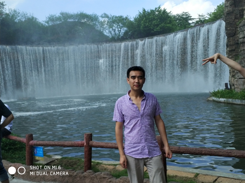 追梦人的第一张照片--江苏中老年相亲网