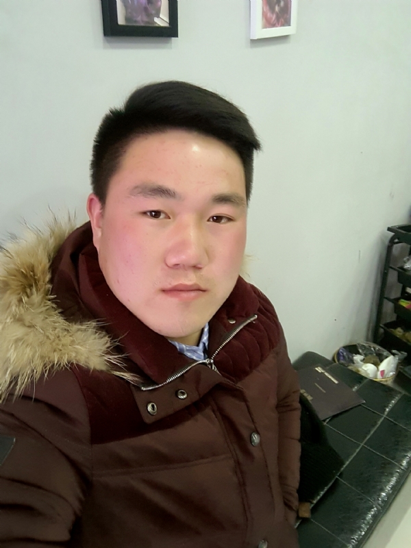 小飞的第一张照片--江苏中老年相亲网