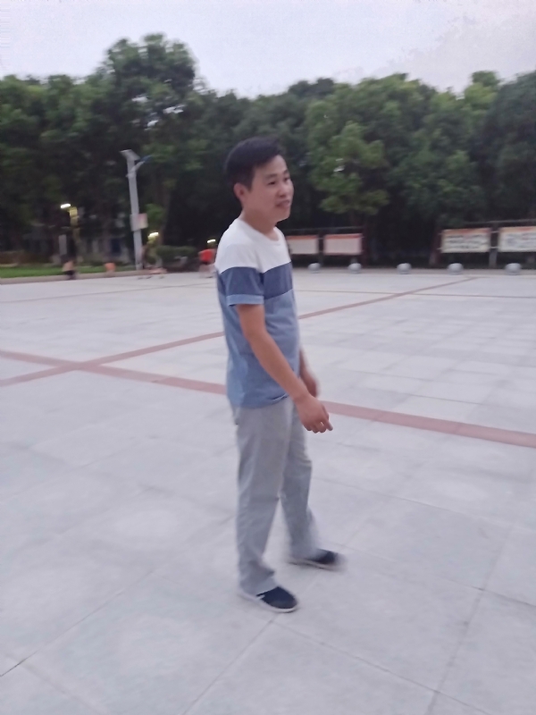一笑的第一张照片--江苏中老年相亲网