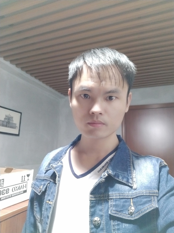 阿信的第一张照片--江苏中老年相亲网