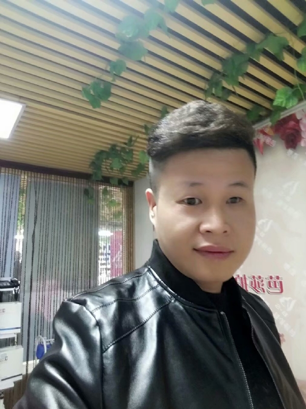 萧郎的第一张照片--江苏中老年相亲网