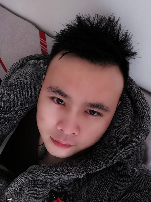 明明的第一张照片--江苏中老年相亲网