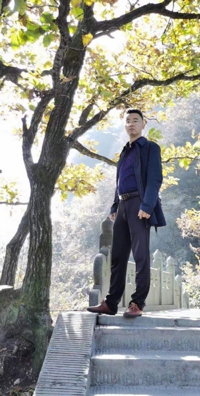 无厘头的第一张照片--江苏中老年相亲网