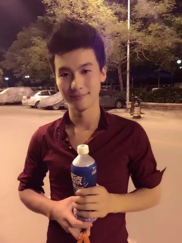 皮特王的第三张照片--江苏中老年相亲网