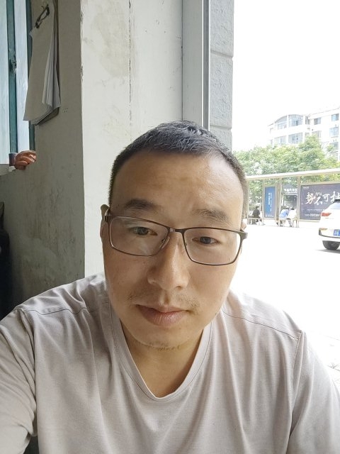 转身的距离的第一张照片--江苏中老年相亲网