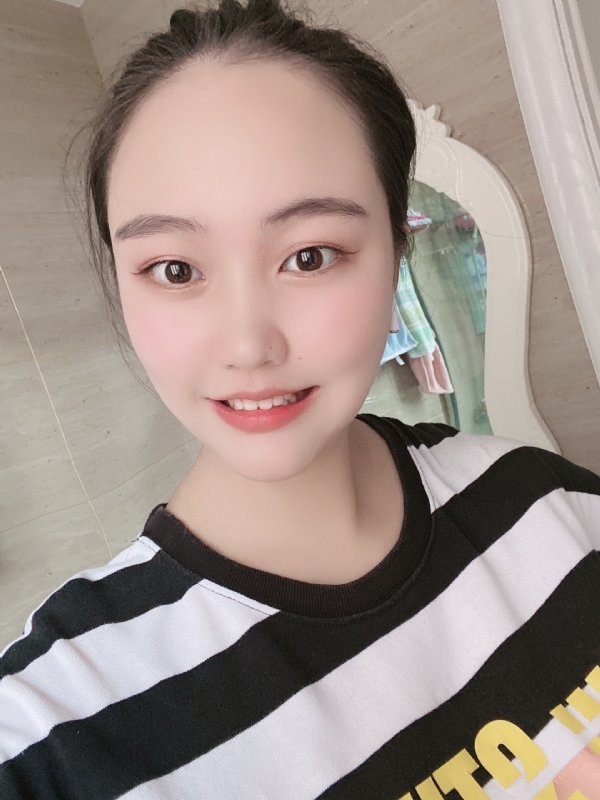 灵儿的第二张照片--江苏中老年相亲网