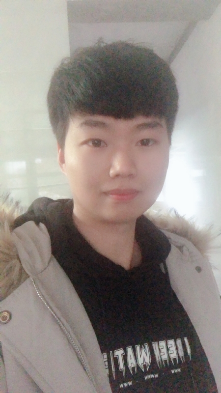 她的第一张照片--江苏中老年相亲网