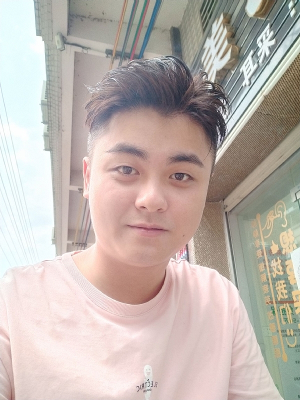 李健诚的第一张照片--江苏中老年相亲网