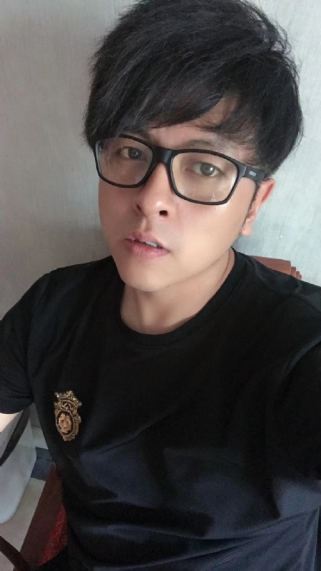 爱你永远不容易的第一张照片--江苏中老年相亲网