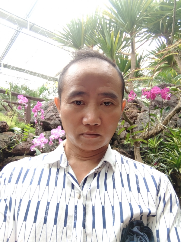 闲云盘鹤的第一张照片--江苏中老年相亲网